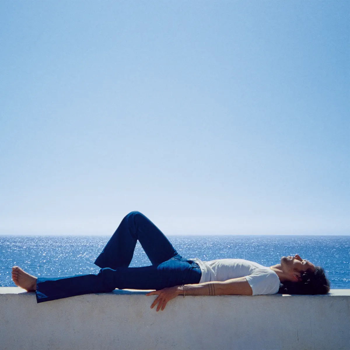 Cosmic Crooner - European Vacation (2025) [iTunes Plus AAC M4A]-新房子