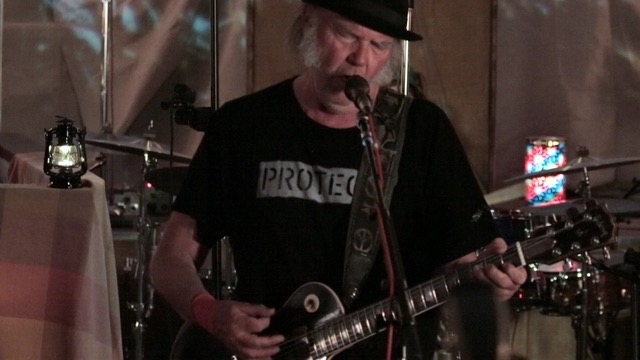 Neil Young And Promise Of The Real - Big box