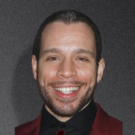 Robin De Jesús