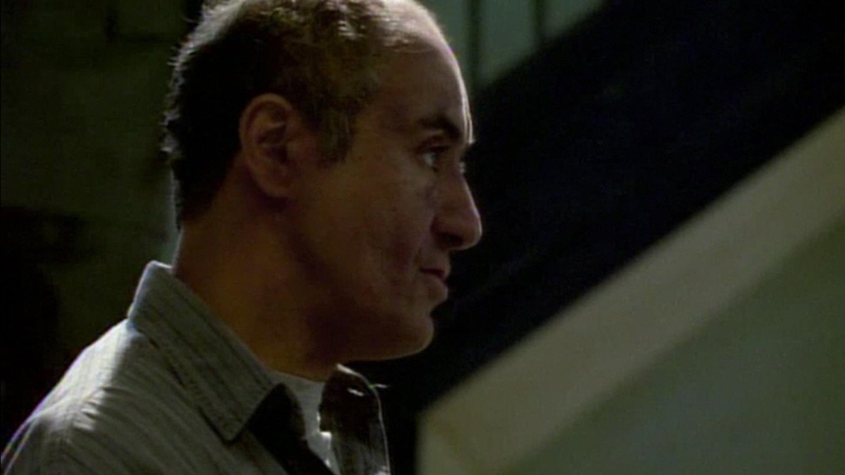 ‎Torah! Torah! Torah! - NYPD BLUE (Series 3, Episode 2) - Apple TV (UK)