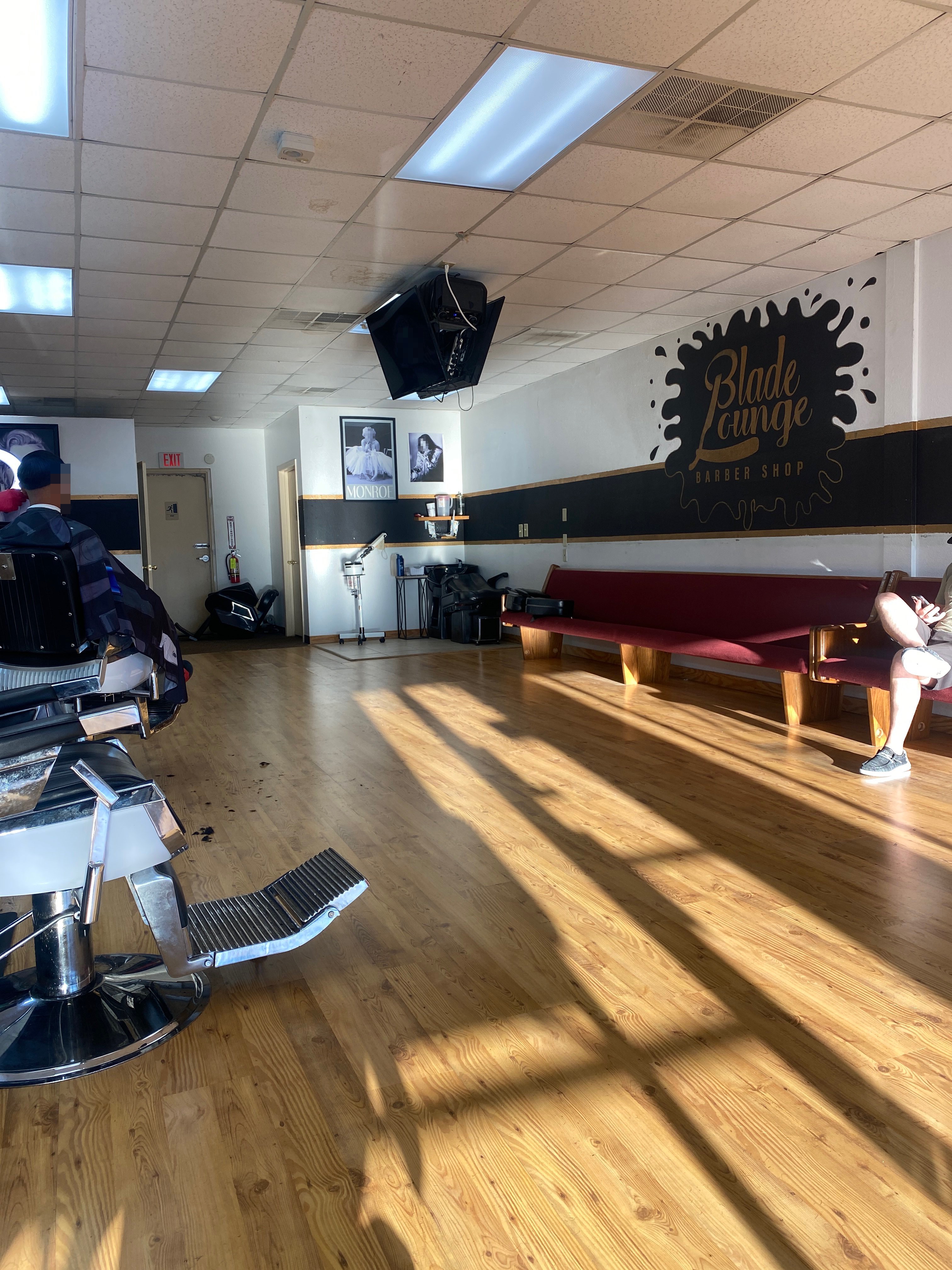 Blade Lounge Barber Shop