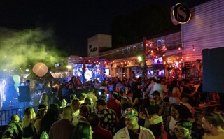 Bar 5306