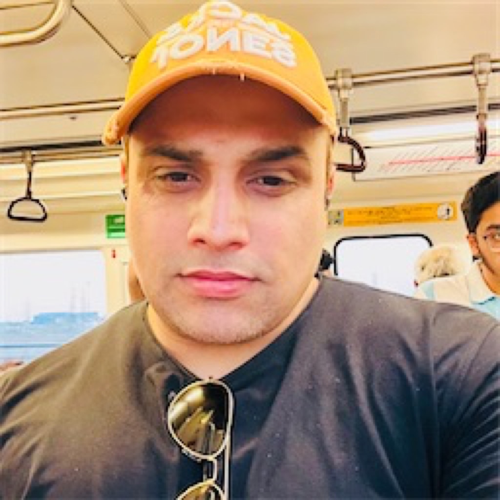 AppleMusic profile picture for @rohit