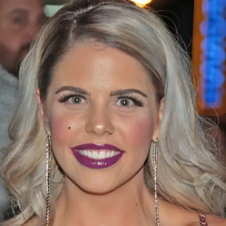 Elena Davies