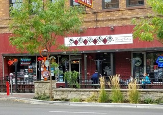 Mulligans’ Pub & Eatery