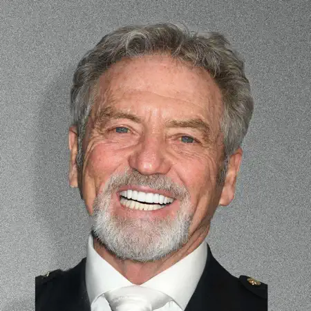 Larry Gatlin