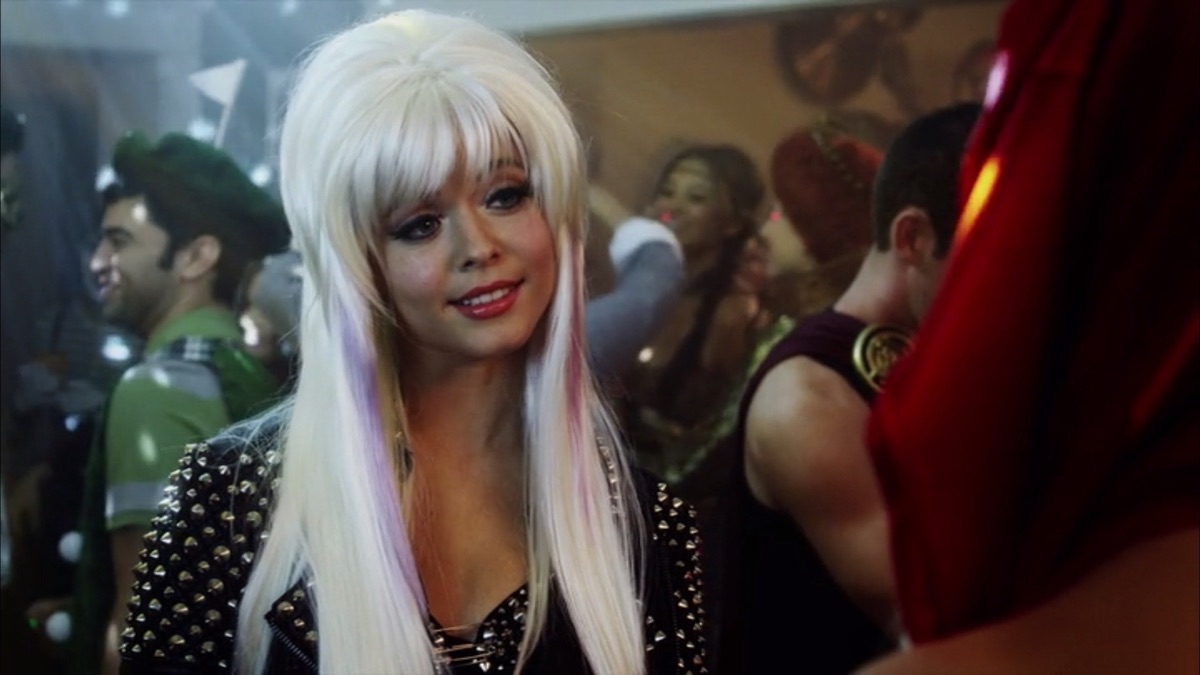 ‎The First Secret - Pretty Little Liars (Series 2, Episode 13) - Apple ...