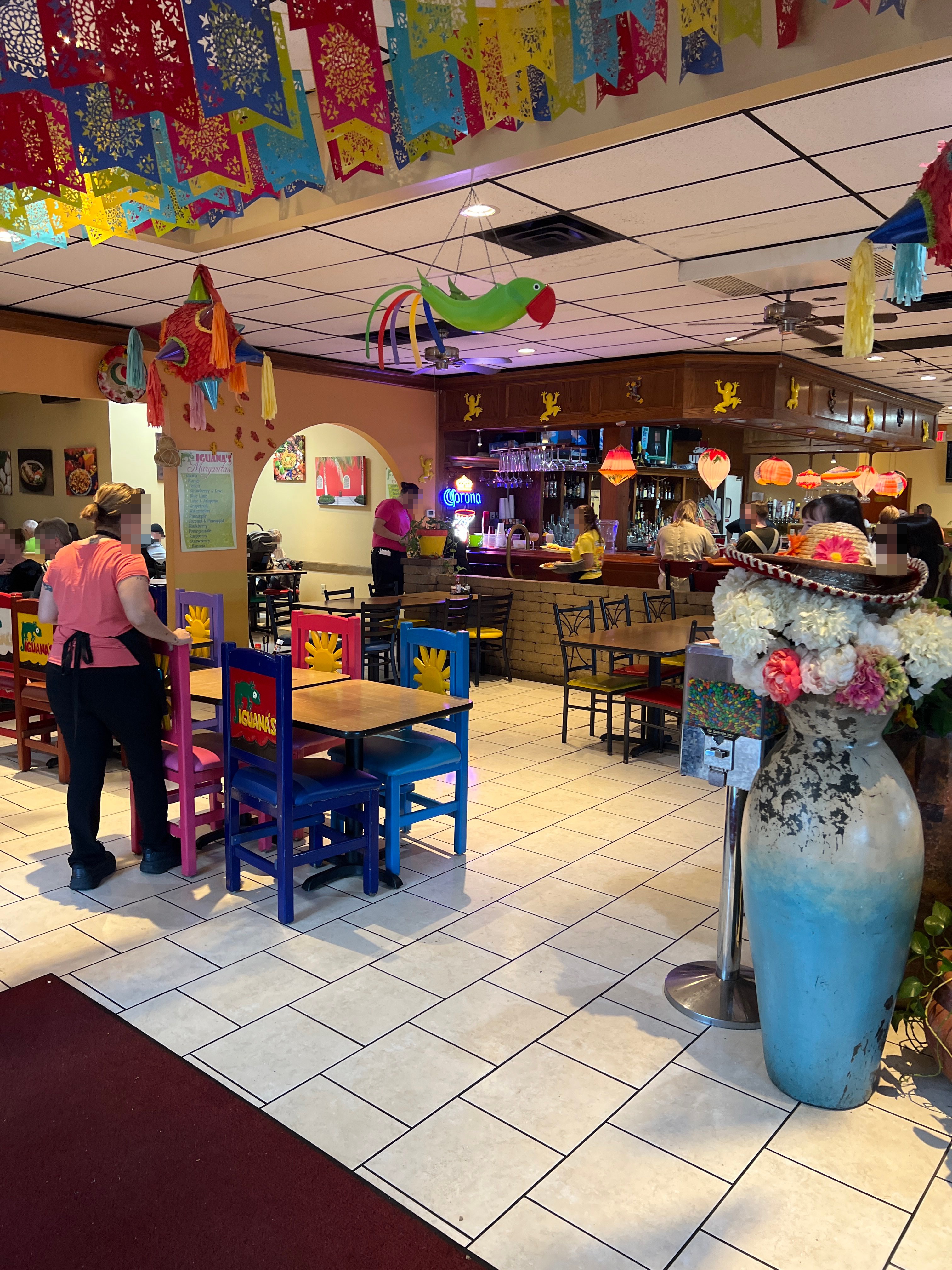 Iguana's Mexican Restaurant 2