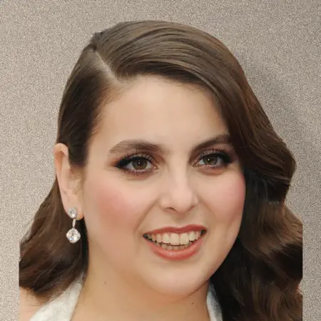 Beanie Feldstein
