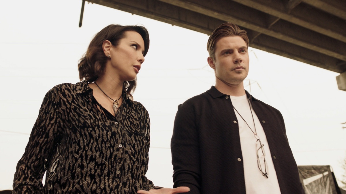 ‎Scene 23 – The Arrangement (Season 2, Episode 4) - Apple TV (AU)