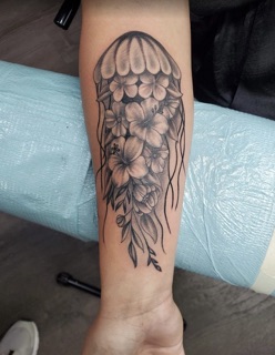 Last Dragon Tattoo LLC