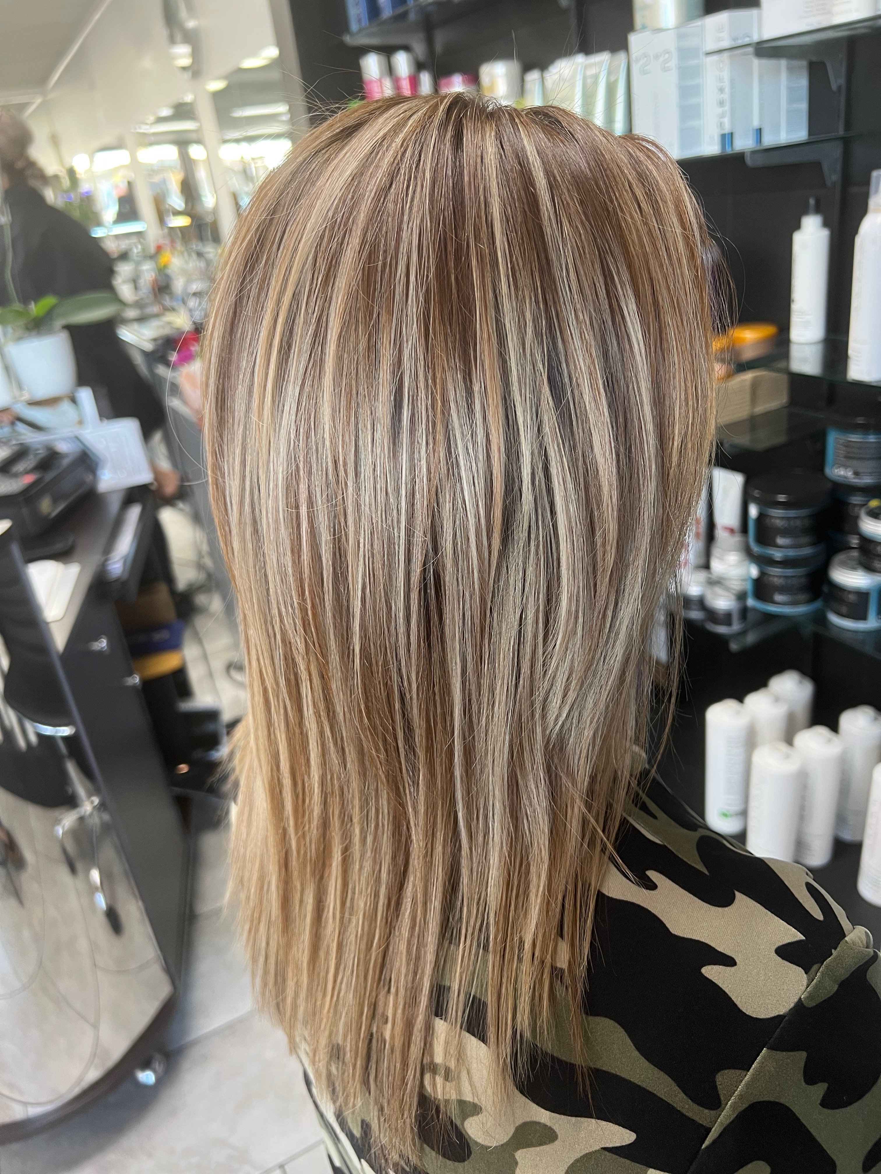 Aries Unisex Salon 