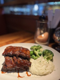 Hillstone Restaurant