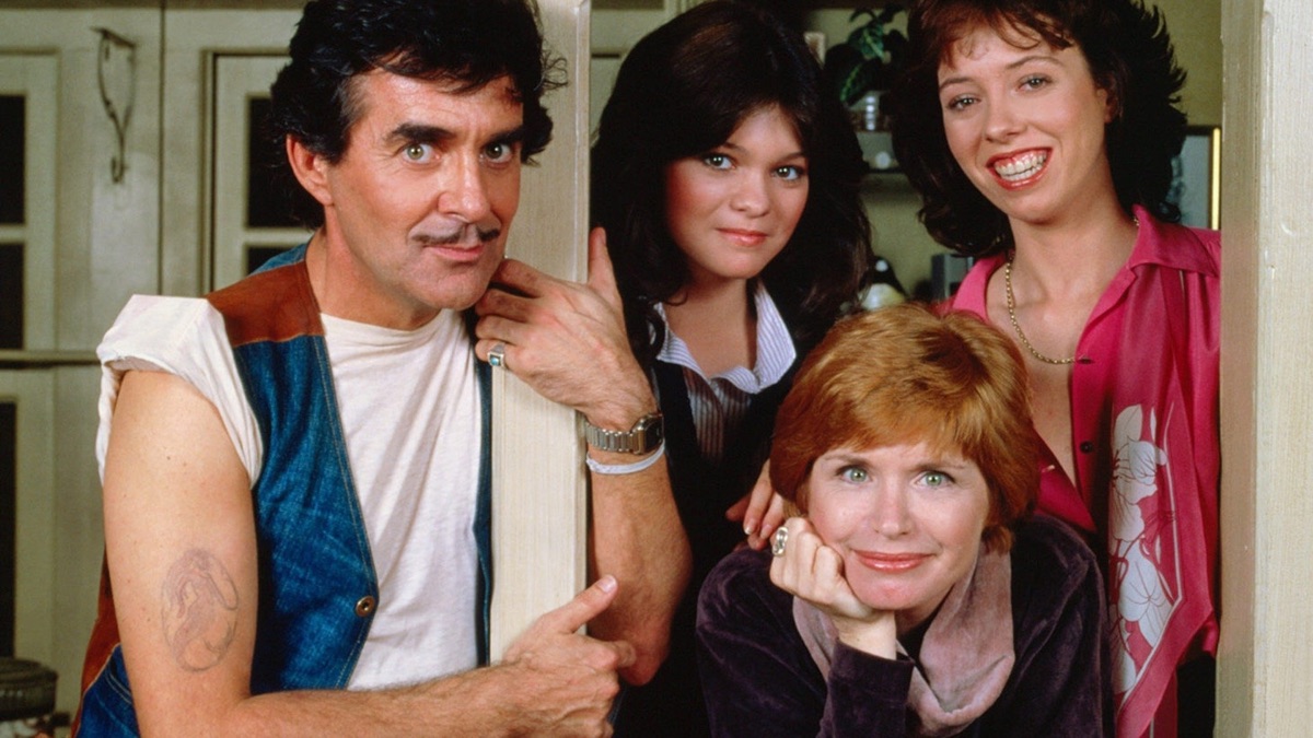 ‎Social Security – One Day At A Time (Season 8, Episode 18) - Apple TV (CA)