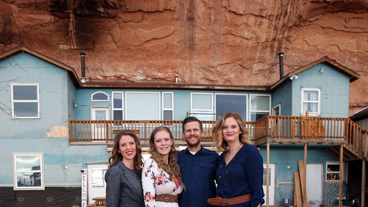 Three Wives, One Husband Apple TV