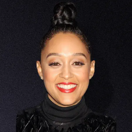 Tia Mowry