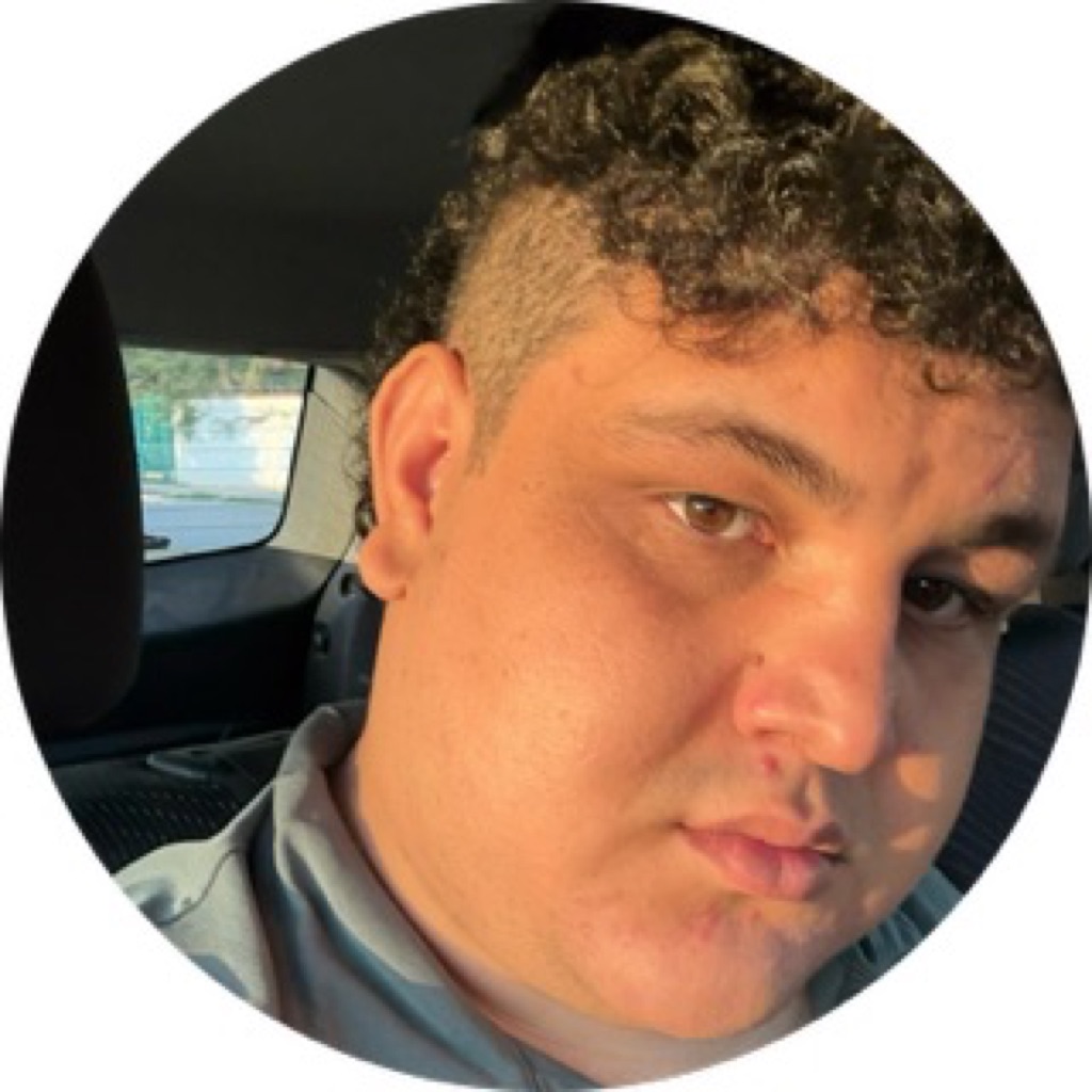 AppleMusic profile picture for @lfertrejo