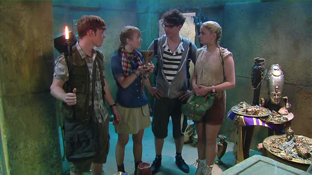 Das Haus Anubis Staffel 3 Teil 1 Folge 235 - Das Haus Anubis (Staffel 3, Folge 1) - Apple TV (CH)