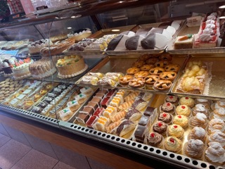 Eagle Rock Italian Bakery & Deli