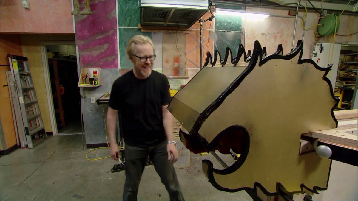 ‎Arrow Machine Gun - MythBusters (Season 8, Episode 17) - Apple TV