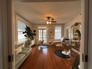 Daffodil Salon Studios