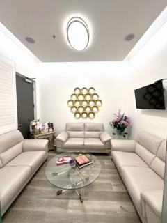 Younger World Medical Beauty Center image 3