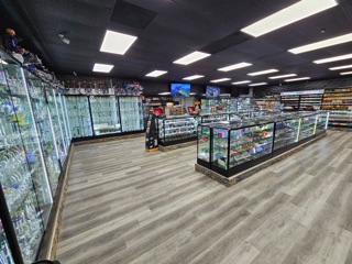 stillwater tobacco shop Stillwater Smoke Shop Plus, 1300 W Frontage Rd, Stillwater, MN 55082, US