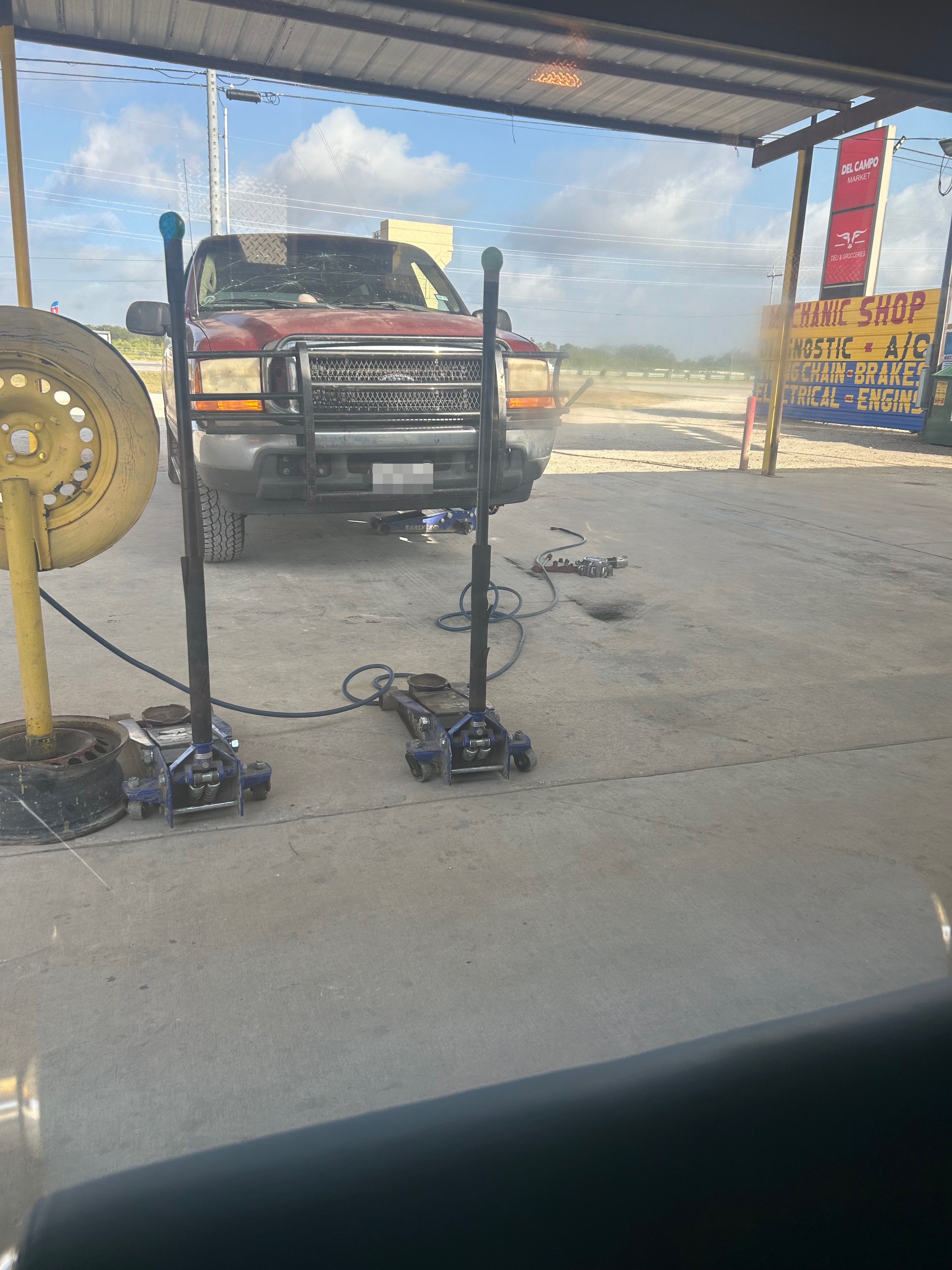 Vic’s Tires And Brakes