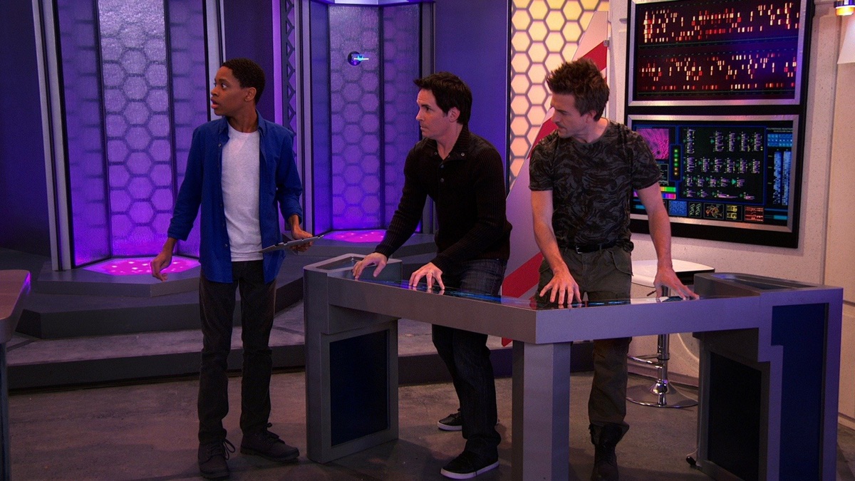 ‎Which Father Knows Best? - Lab Rats (Series 3, Episode 11) - Apple TV (BZ)