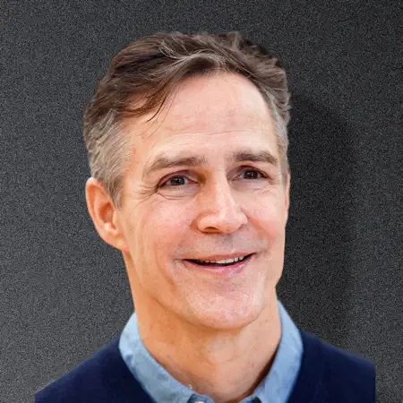 Howard McGillin
