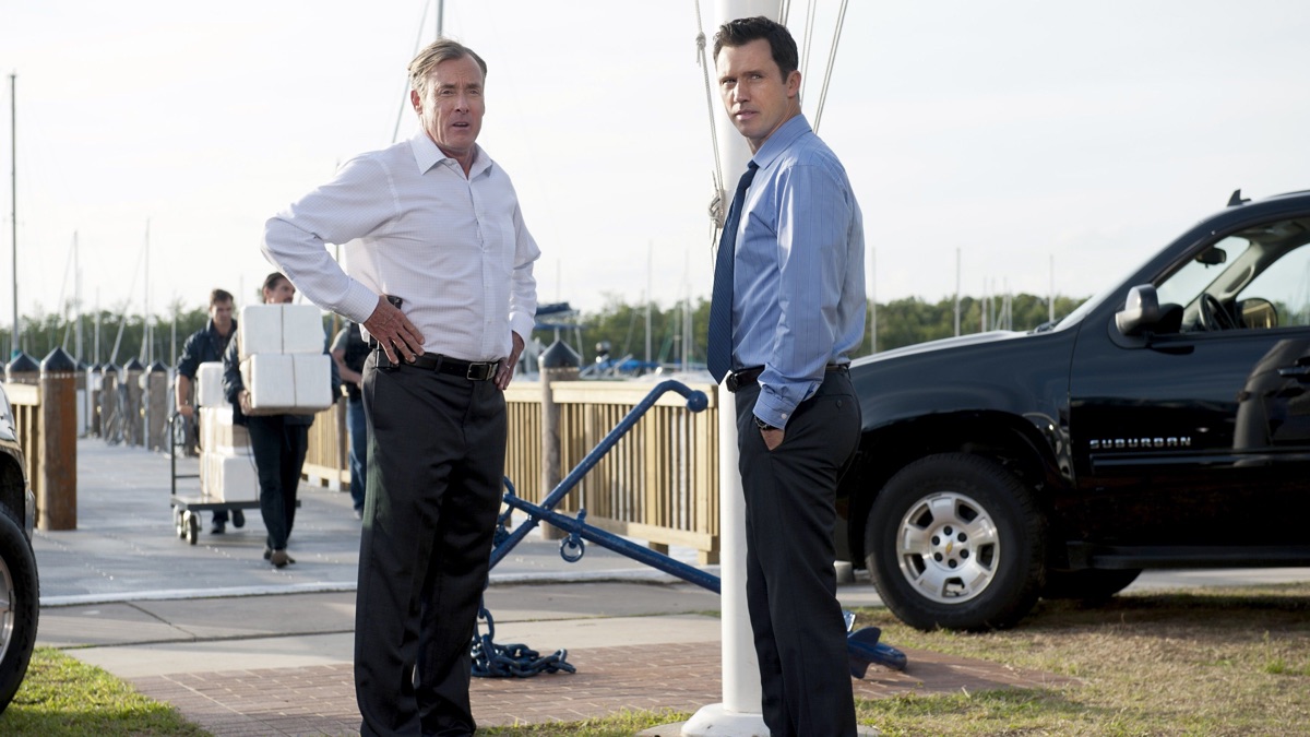 ‎Mixed Messages - Burn Notice (Series 6, Episode 2) - Apple TV (SA)