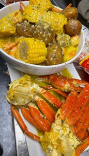 Joe Willies Seafood Bar Photos