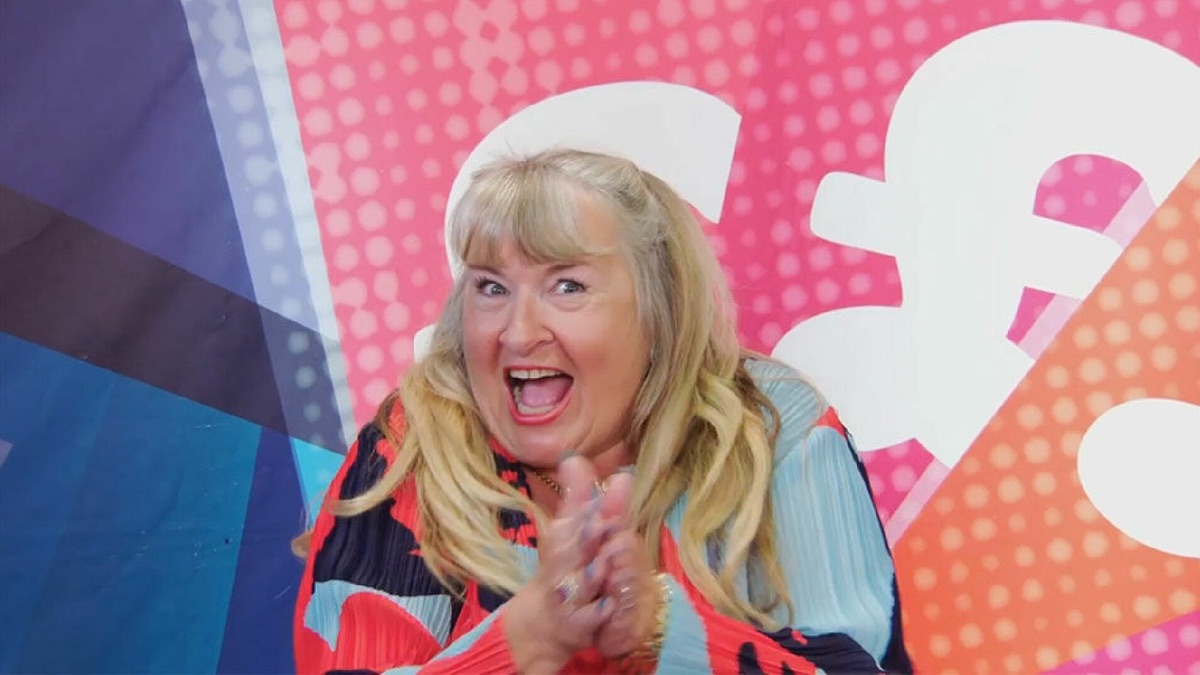 ‎Fleetwood 2 - Dickinson's Real Deal (Series 19, Episode 10) - Apple TV ...