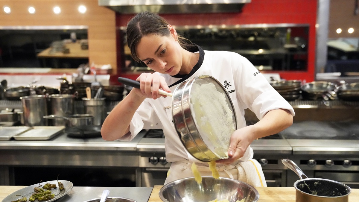 ‎And Then There Were Two - Hell's Kitchen (Season 22, Episode 15 ...