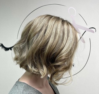 Salon Essence Skin Care Bar