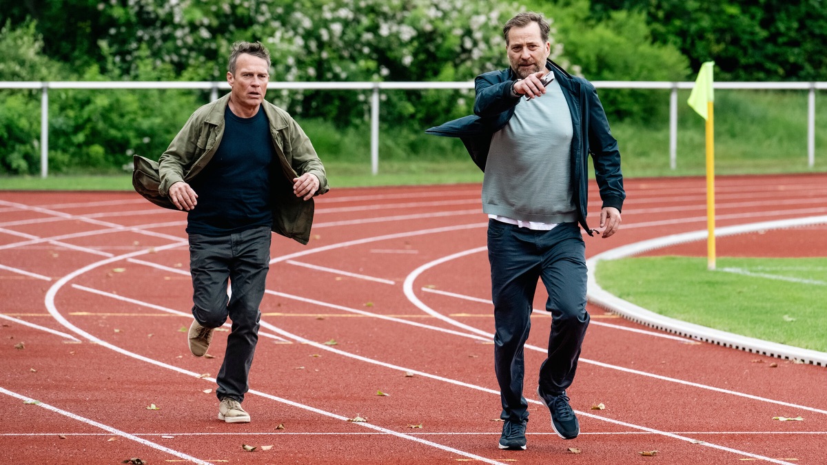 ‎Ins Abseits gelaufen - Cologne P.D. (Series 23, Episode 14) - Apple TV ...