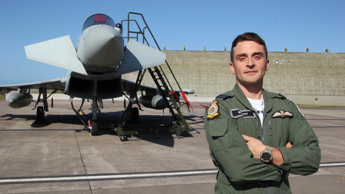 ‎Series 1 Episode 3 - Top Guns: Inside the RAF (Series 1, Episode 3 ...