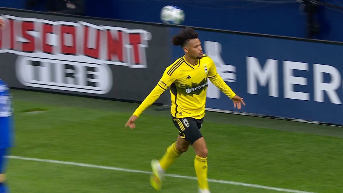 ‎Goal: J. Russell-Rowe vs. CIN, 63' - Watch MLS Highlights