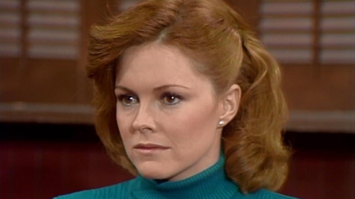 Handcuffed Three's Company (Season 4, Episode 18) Apple TV