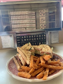 Eats Diner