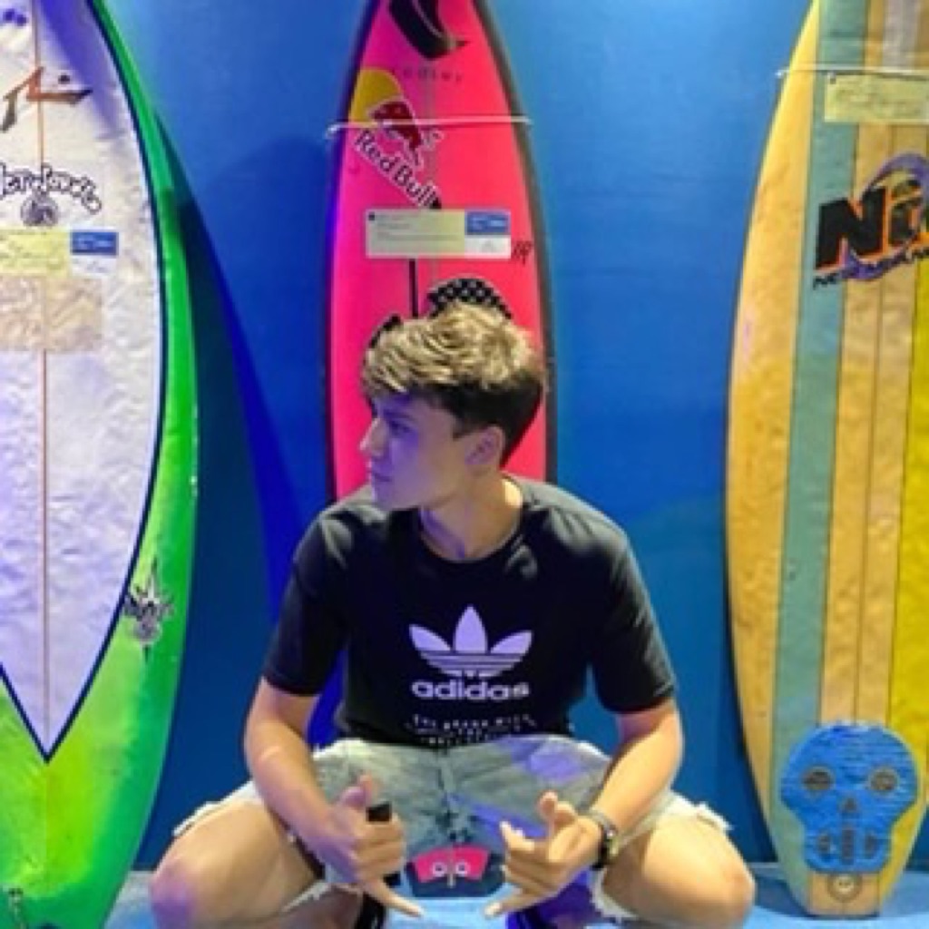 AppleMusic profile picture for @kayke