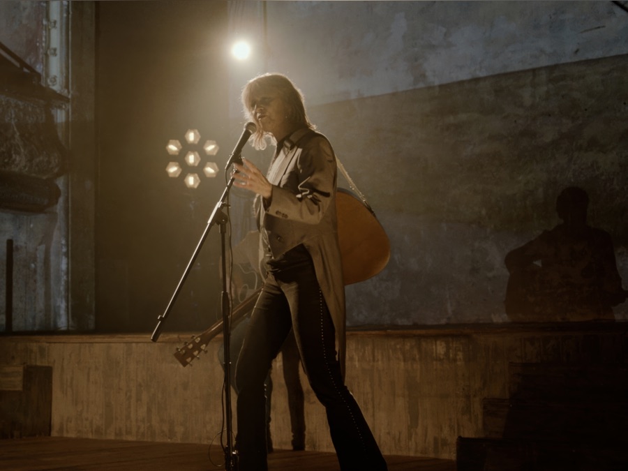 Tomorrow Is a Long Time: Chrissie Hynde Sings Bob Dylan - Apple TV