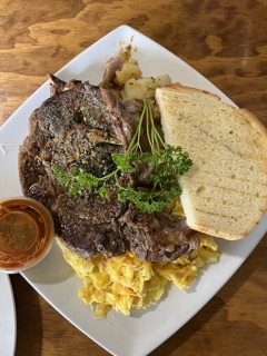El Cajon Bistro & Bakery