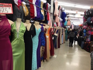 Discount Mall Photos