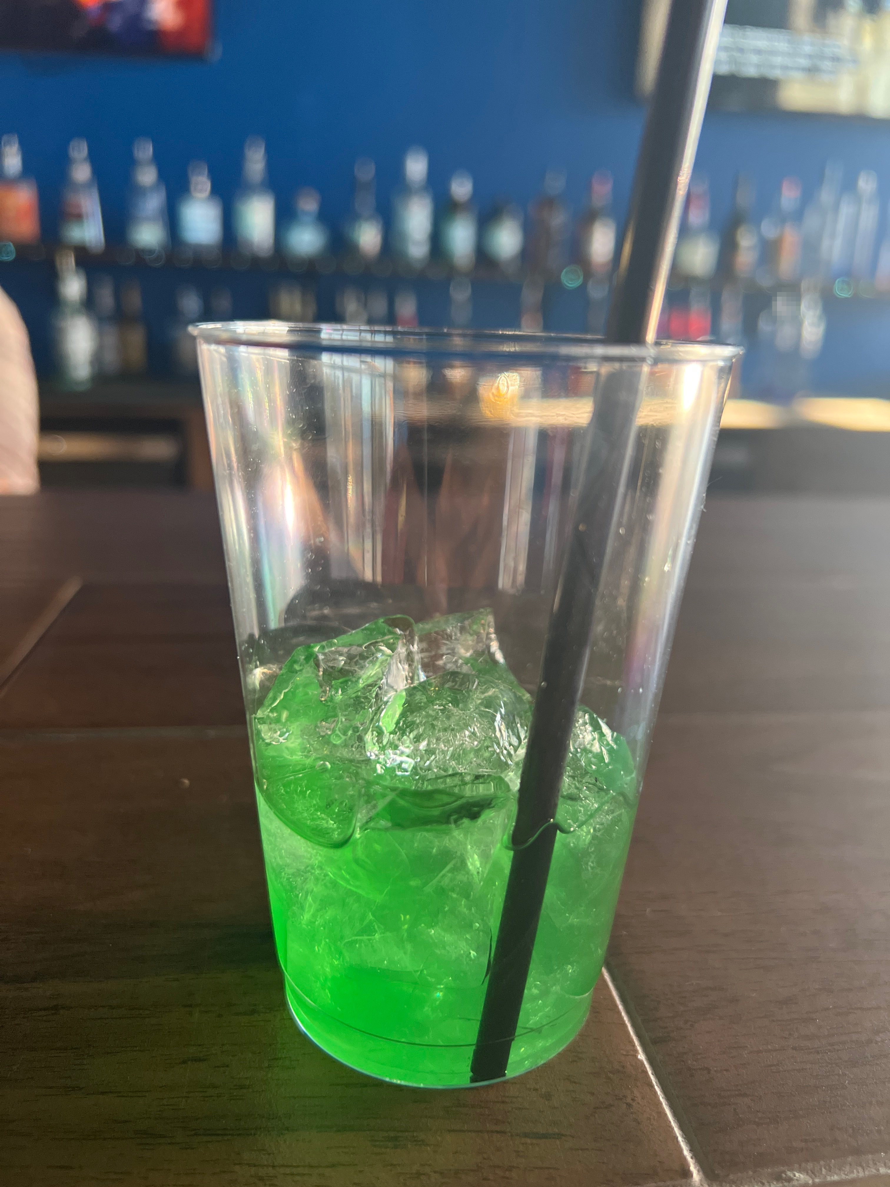 Tropics Bar & Lounge