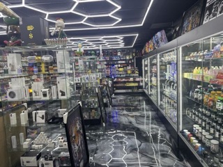 elfbar nachfüll pod läuft aus A's Smoke & Vape main image 1