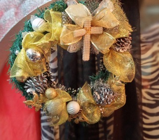 2 & up Thrift Raising Eyebrows