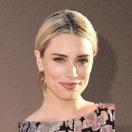 Arielle Vandenberg