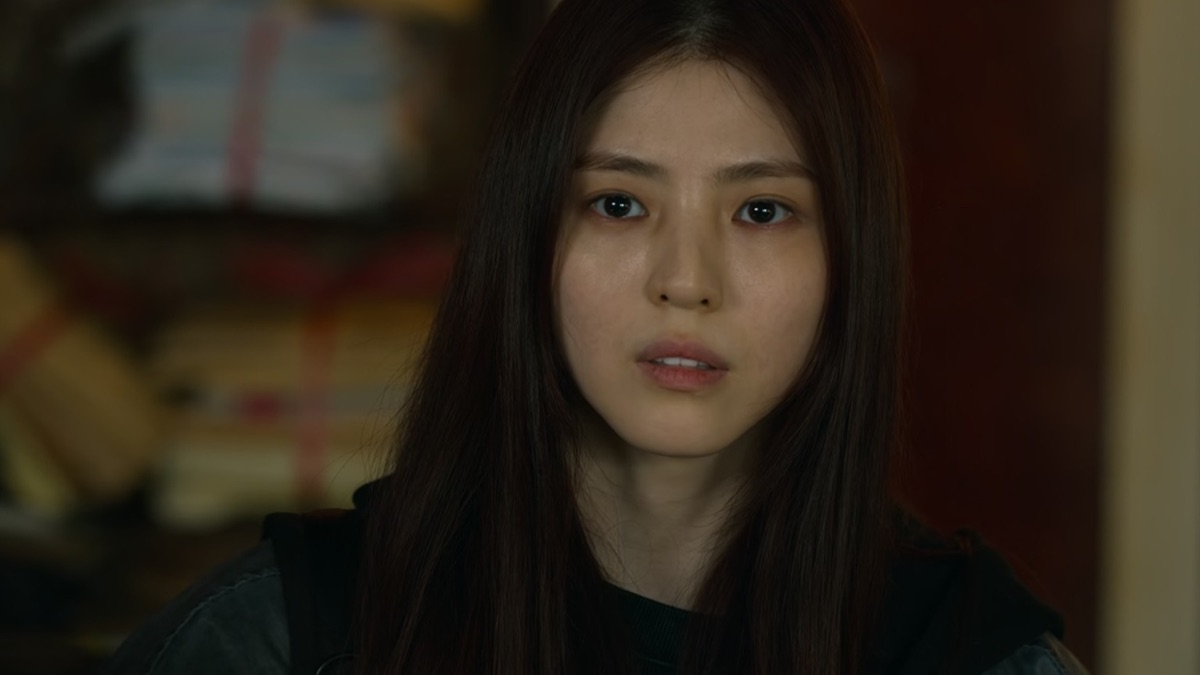 Pieces Of Memories - Gyeongseong Creature (Season 2, Episode 3) - Apple TV