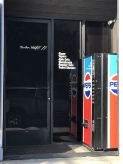 Johnnys Barber Shop